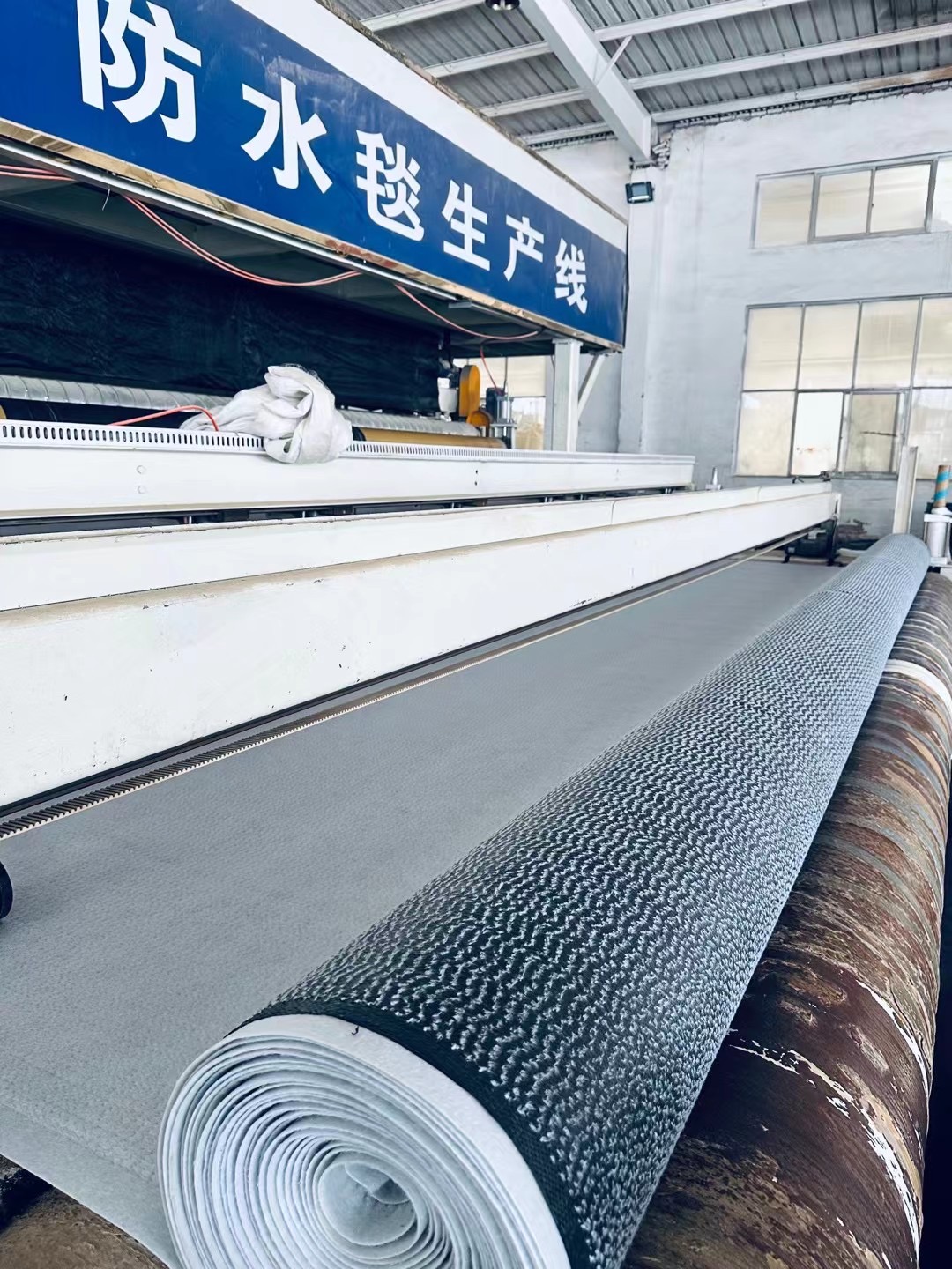 膨潤(rùn)土防滲技術(shù)在水利工程的建設(shè)中具有極大的技術(shù)優(yōu)勢(shì)